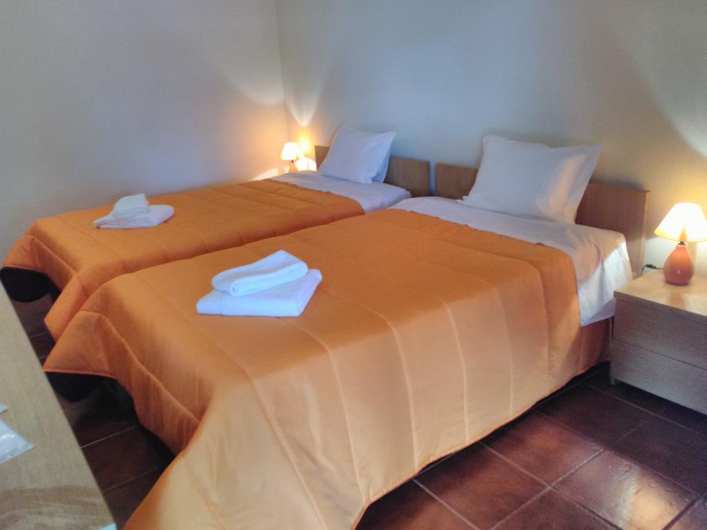 Monte Familia Ferreira Hotel Vale de Acor Екстериор снимка